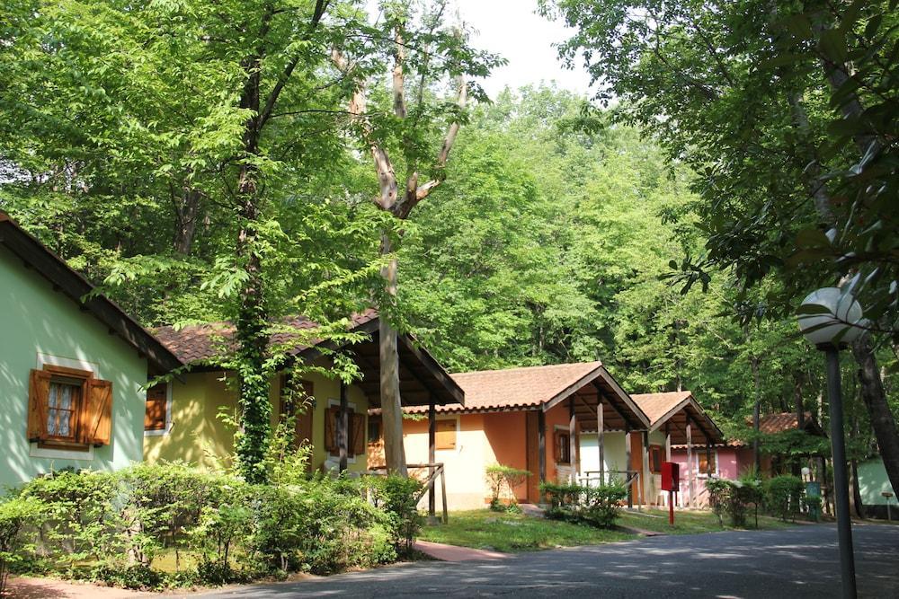 Caravelle Camping Village Черіале Екстер'єр фото